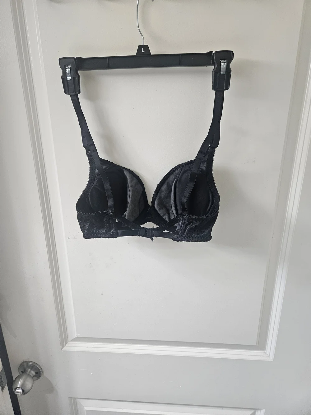 Wonderbra structured underwire